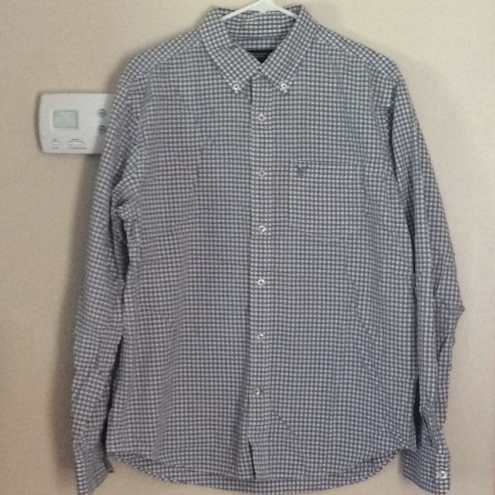 American Eagle Long Sleeve Shirt